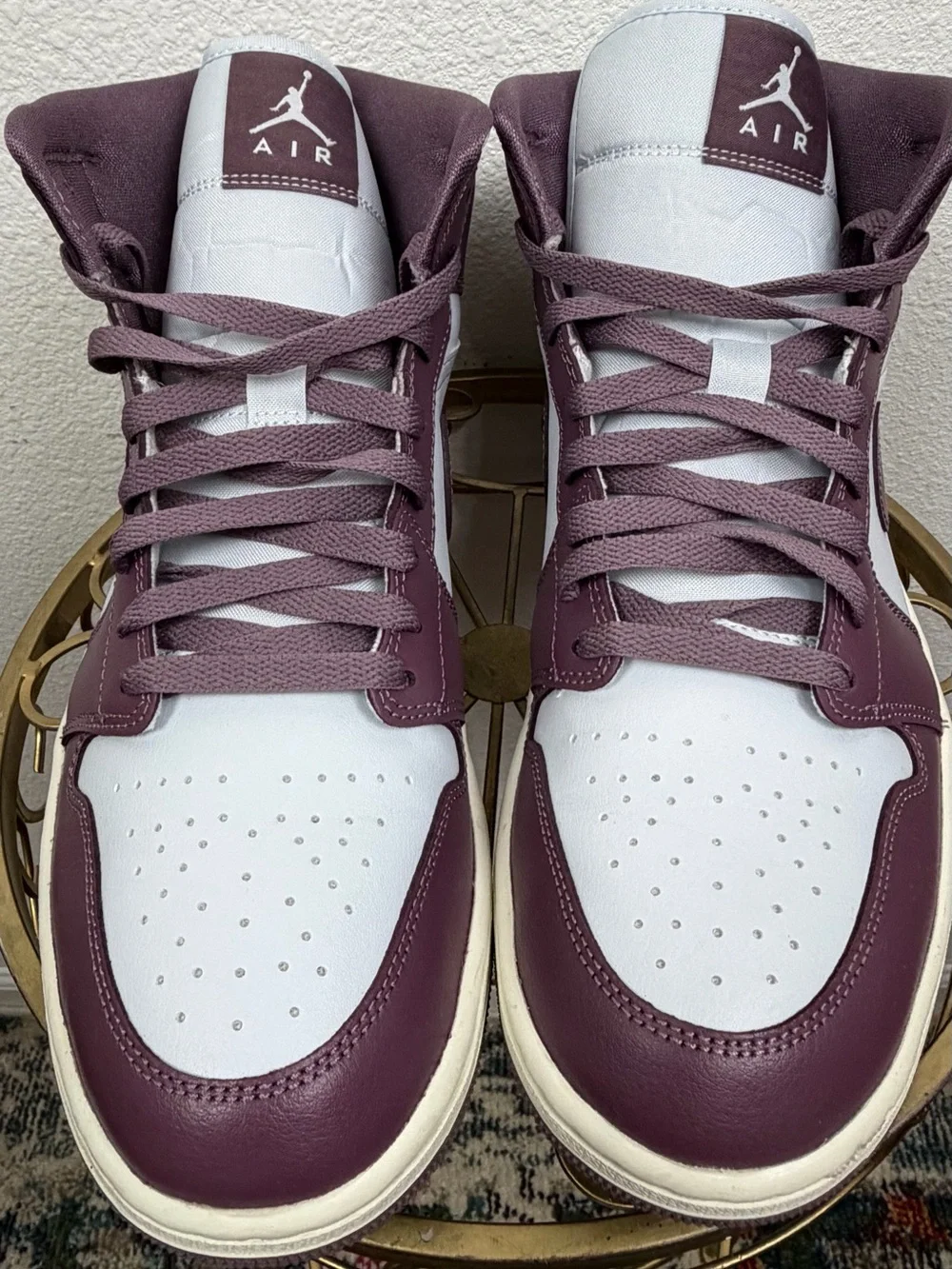Nike Air Jordan 1 Mid Mauve-Sail UNISEX Size 12 BQ6472-050